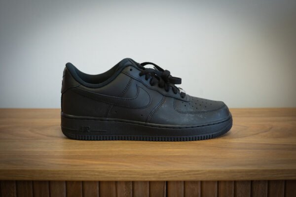air force one triple black