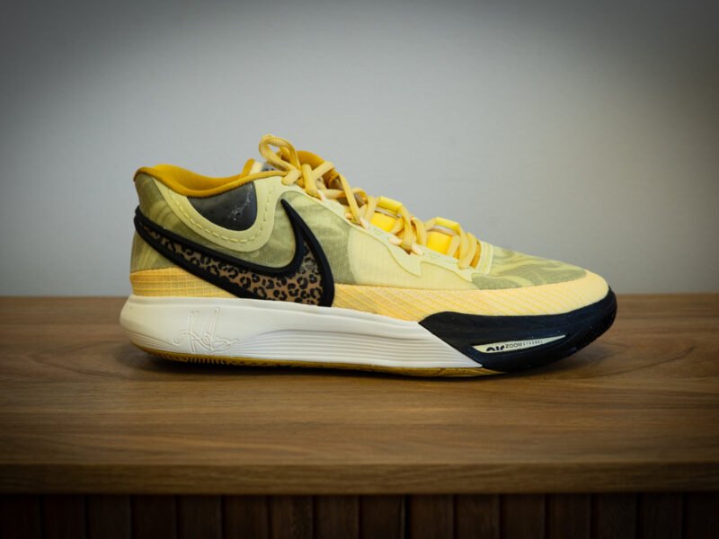 kyrie 8