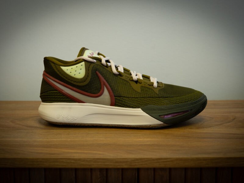 kyrie n7 kyrie 8/N7