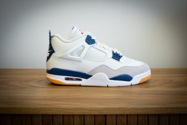 retro 4 sb navy