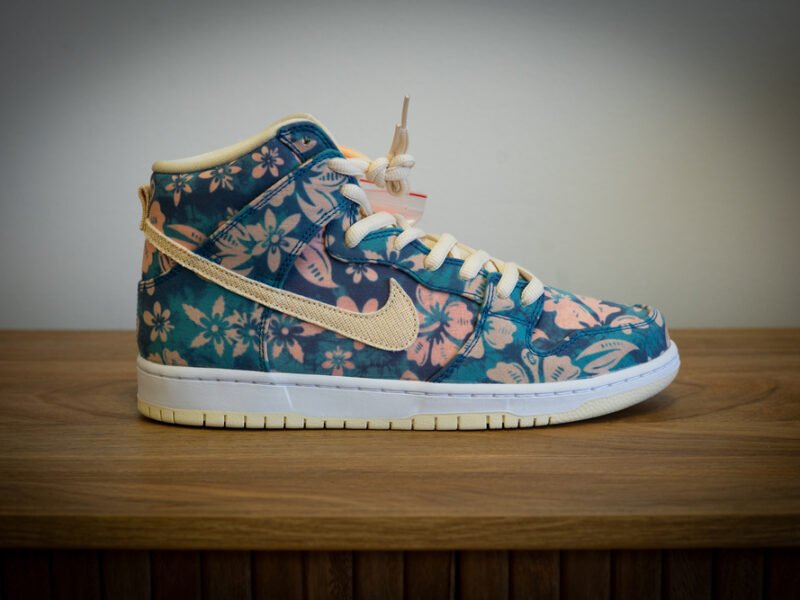 nike sb dunk high hawaii