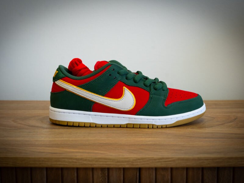 sb dunk low seattle supersonics